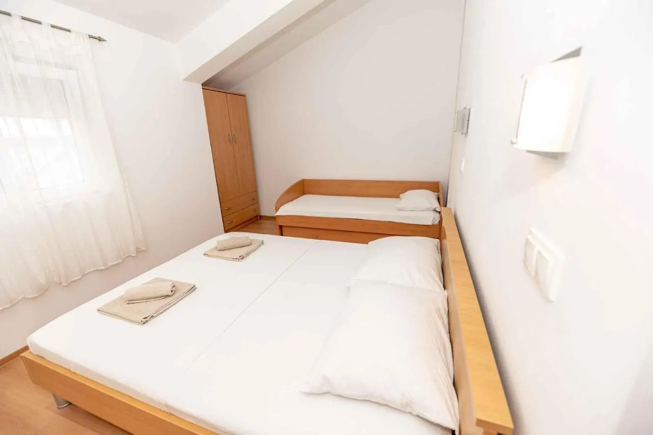 Apartments In Ljubac/Zadar Riviera 26786 Croatia
